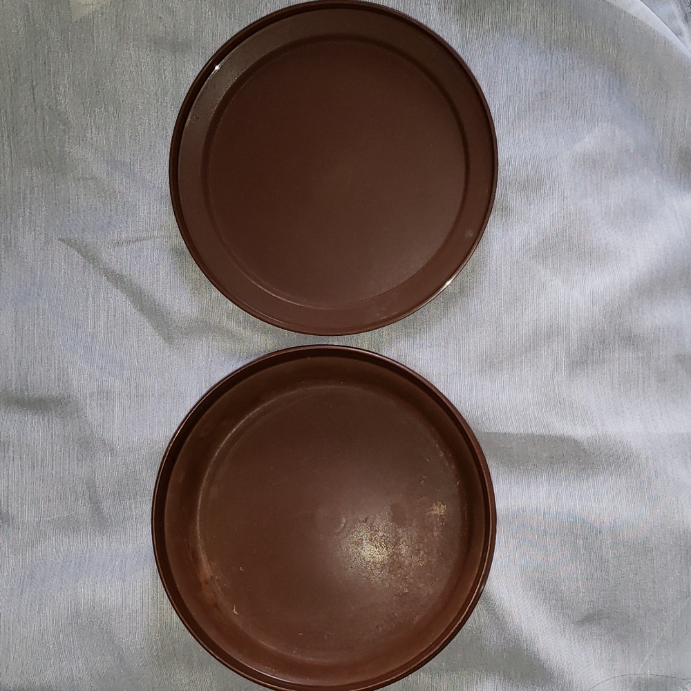 Vintage Tupperware Brown 7" Round - Picture 7 of 8